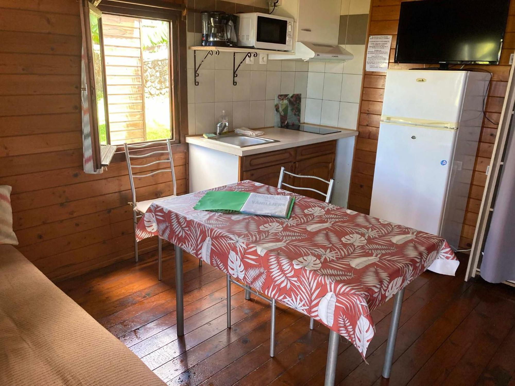 Les Vanilliers Location BUNGALOWS Saint-Joseph Extérieur photo