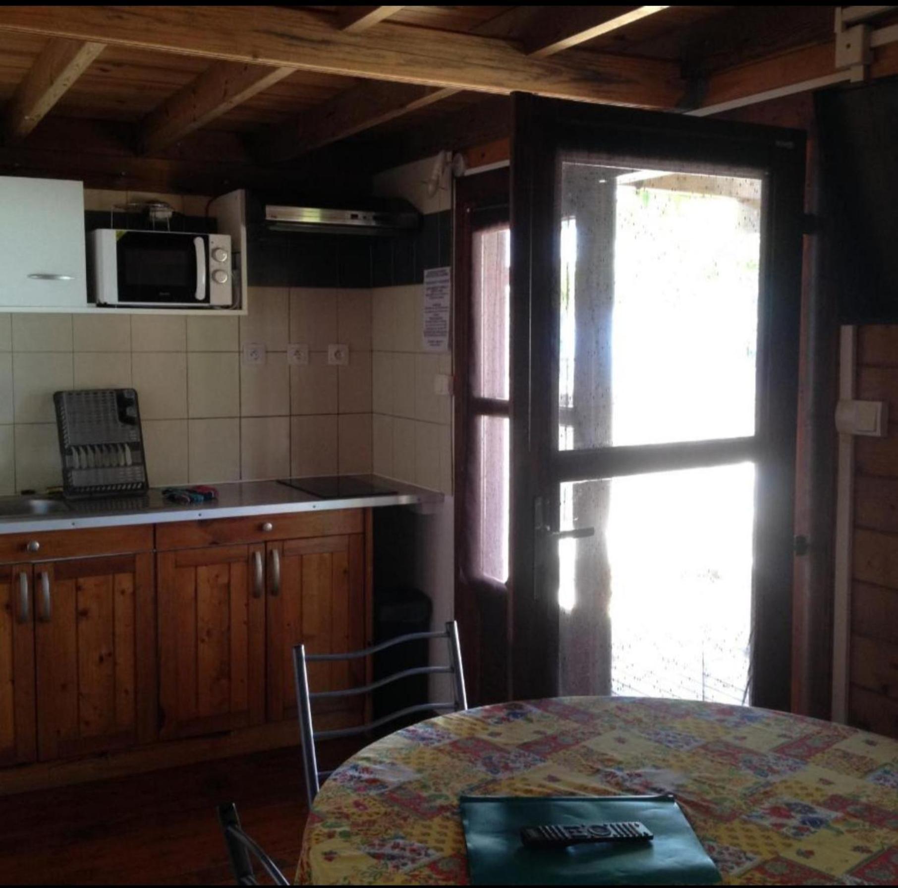 Les Vanilliers Location BUNGALOWS Saint-Joseph Extérieur photo